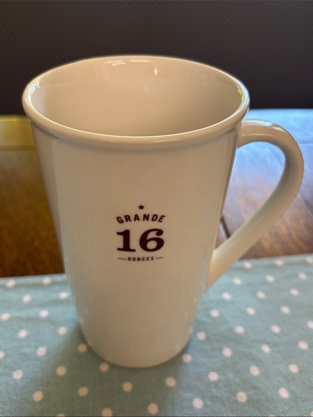 Starbucks | 2010 Grande 16 ounces | Off White, Brown Letters Tall Mug Cup EUC